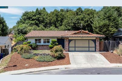 2625 Woodside Ct, Pinole, CA 94564 - Photo 1