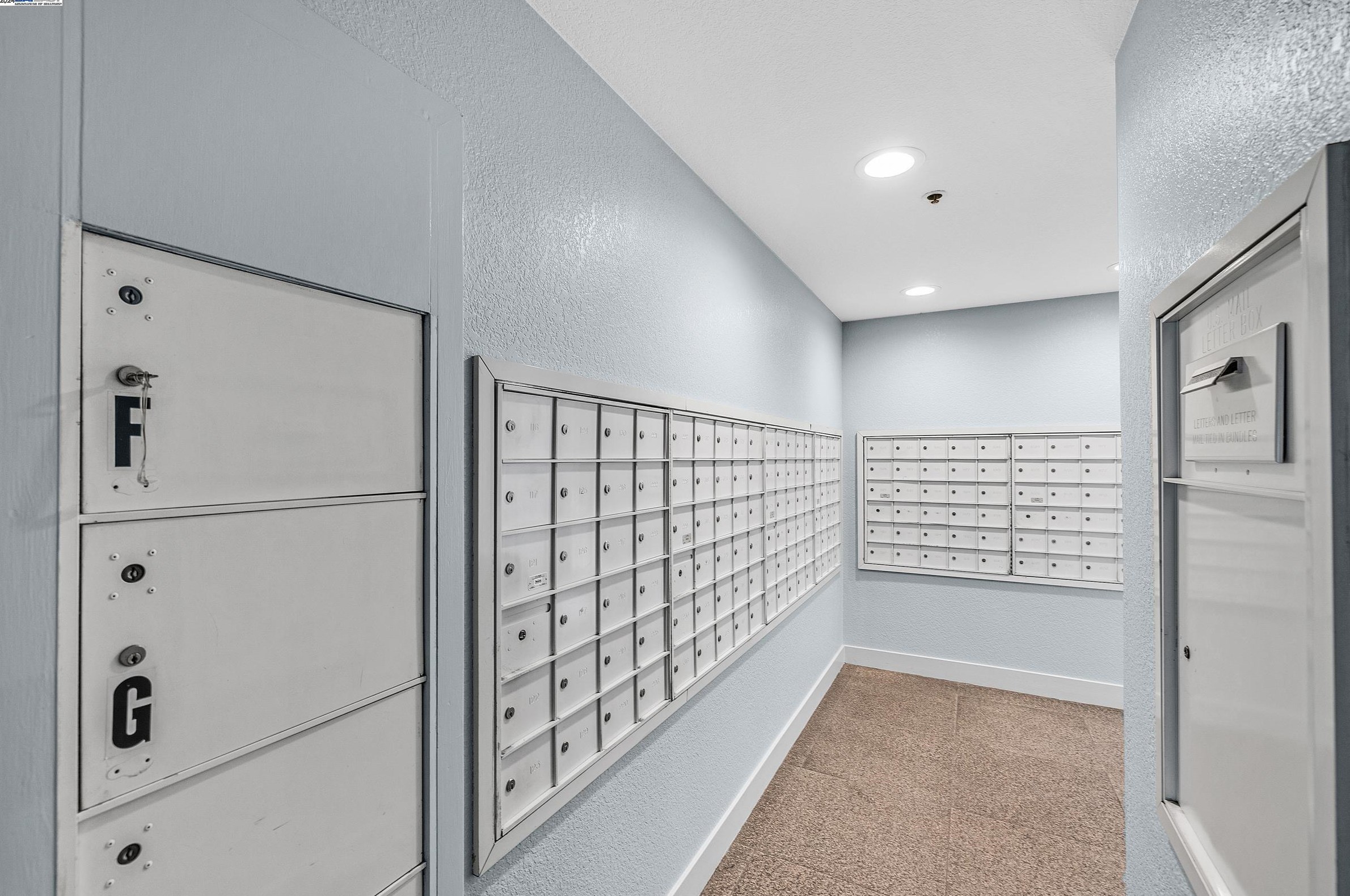 201 Harrison St, San Francisco CA  94105-2000 exterior