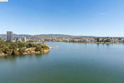 1 Lakeside Dr #1010, Oakland, CA 94612 - Photo 1