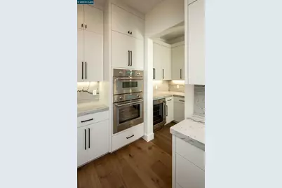 1070 Borrette Court, Napa, CA 94558 - Photo 13