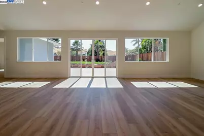 5232 Henderson Ct, Antioch, CA 94531 - Photo 33