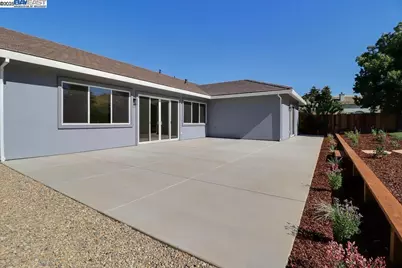 5232 Henderson Ct, Antioch, CA 94531 - Photo 57