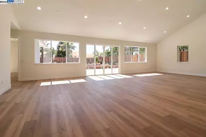 5232 Henderson Ct, Antioch, CA 94531 - Photo 13