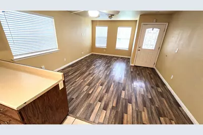3135 Academy Way, Sacramento, CA 95815 - Photo 21