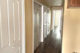 3135 Academy Way, Sacramento, CA 95815 - Photo 17