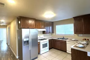 3135 Academy Way, Sacramento, CA 95815 - Photo 13