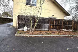 3135 Academy Way, Sacramento, CA 95815 - Photo 5