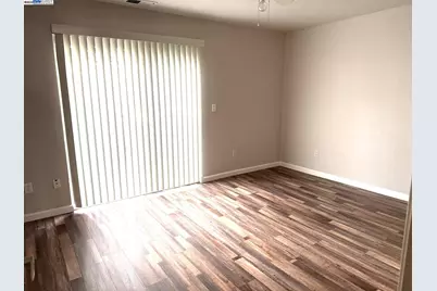 3135 Academy Way, Sacramento, CA 95815 - Photo 23