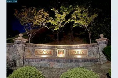 1021 Pebble Beach Dr, Clayton, CA 94517 - Photo 7