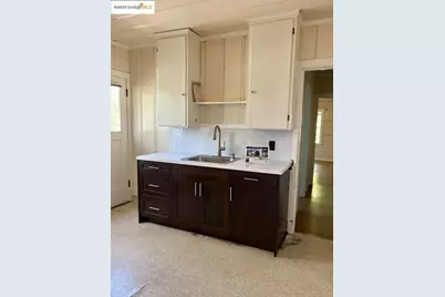 1100 Park Ave, Alameda, CA 94501 - Photo 9