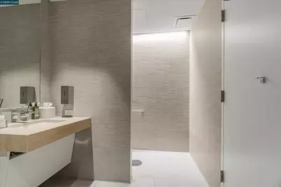 1 Steuart Ln #1103, San Francisco, CA 94105 - Photo 23