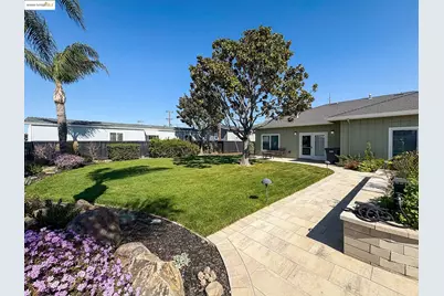 114 Zartop St, Oakley, CA 94561 - Photo 35