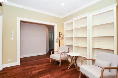 256 Douglas Ln, Pleasant Hill, CA 94523 - Photo 17