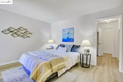 3 Admiral Dr #F370, Emeryville, CA 94608 - Photo 5