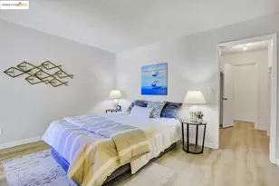 3 Admiral Dr, Emeryville, CA 94608 - Photo 5