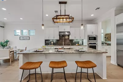 4519 Spring Mountain Way, Dublin, CA 94568 - Photo 11