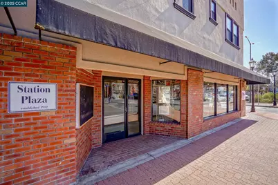 411 Ferry St, Martinez, CA 94553 - Photo 11
