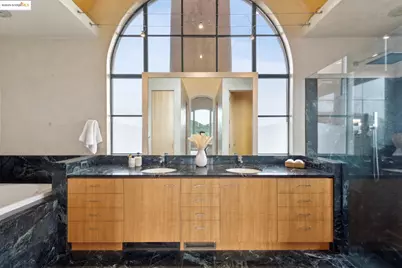 5 Woodside Way, Oakland, CA 94611 - Photo 35