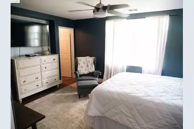4464 Owens St #104, Corona, CA 92883 - Photo 11
