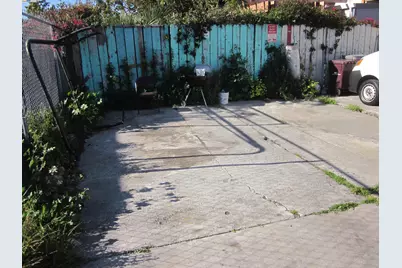 9639 International Blvd, Oakland, CA 94603 - Photo 13