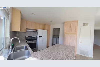 34512 Nantucket Cmn, Fremont, CA 94555 - Photo 13