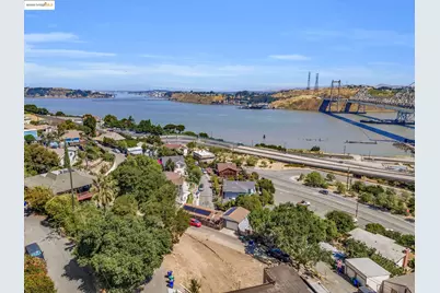 125 Kendall Ave, Crockett, CA 94525 - Photo 5