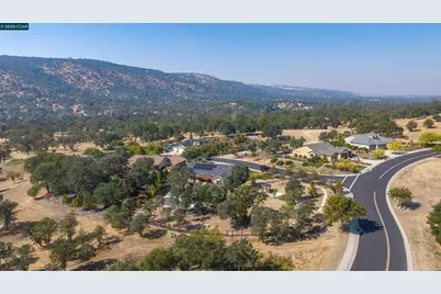 357 Quail Creek Dr, Copperopolis, CA 95228 - Photo 11