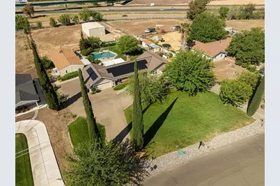 7737 Stearman Rd, Tracy, CA 95377 - Photo 3