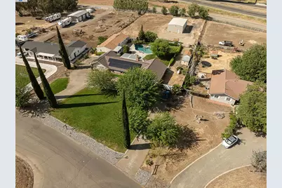 7737 Stearman Rd, Tracy, CA 95377 - Photo 5