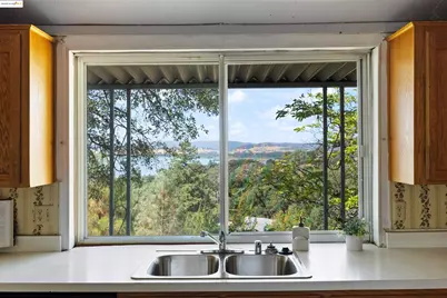 3215 Knob St, Nice, CA 95464 - Photo 11