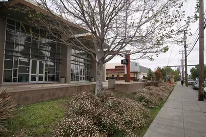 700 Fargo Ave #2, San Leandro, CA 94579 - Photo 35