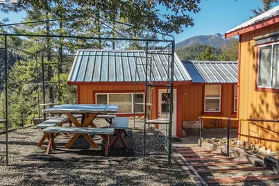 8341 East Side Rd, Trinity Center, CA 96091 - Photo 15