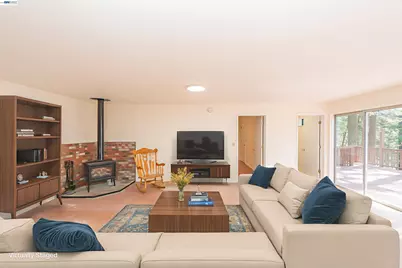 121 Mountain Aire Ln, Trinity Center, CA 96091 - Photo 3