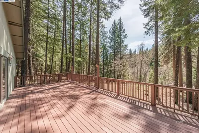 121 Mountain Aire Ln, Trinity Center, CA 96091 - Photo 13