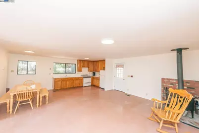 121 Mountain Aire Ln, Trinity Center, CA 96091 - Photo 23