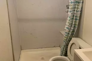 9656 D St, Oakland, CA 94603 - Photo 3