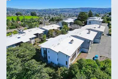 19100 Crest Ave #23, Castro Valley, CA 94546 - Photo 29