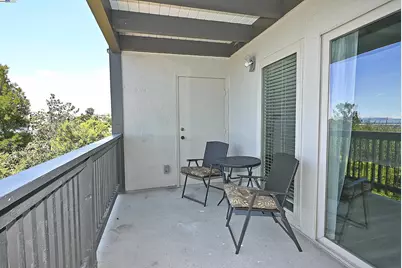 19100 Crest Ave #23, Castro Valley, CA 94546 - Photo 17