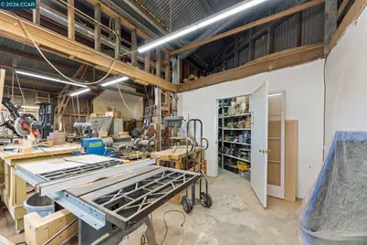 8401 Baldwin St, Oakland, CA 94621 - Photo 17
