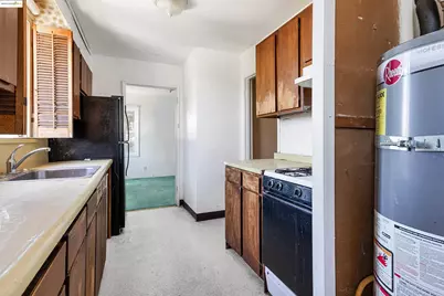 1427 65th Ave, Oakland, CA 94621 - Photo 11
