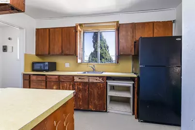 1427 65th Ave, Oakland, CA 94621 - Photo 9