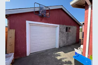 1953 102nd Ave, Oakland, CA 94603 - Photo 29