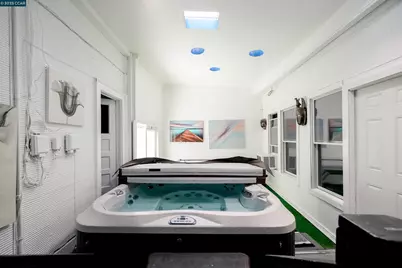 2510 21st St, Oakland, CA 94110 - Photo 15