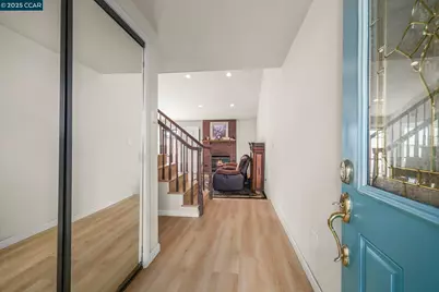 7896 Gate Way, Dublin, CA 94568 - Photo 3