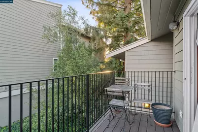 1089 Wesley Court #8, Walnut Creek, CA 94597 - Photo 21