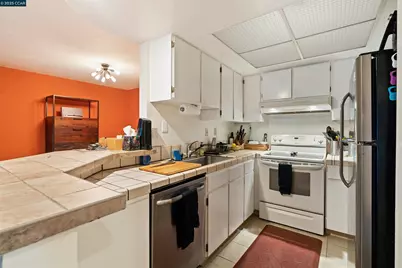 1089 Wesley Court #8, Walnut Creek, CA 94597 - Photo 7