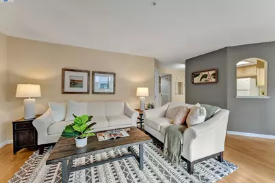 21239 Gary Dr #317D, Hayward, CA 94546 - Photo 11