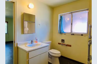 7705 Orford Rd, Stockton, CA 95215 - Photo 25