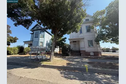 161 3rd Ave, Oakdale, CA 95361 - Photo 1