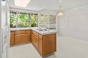 196 Crest Ave, Alamo, CA 94507 - Photo 13